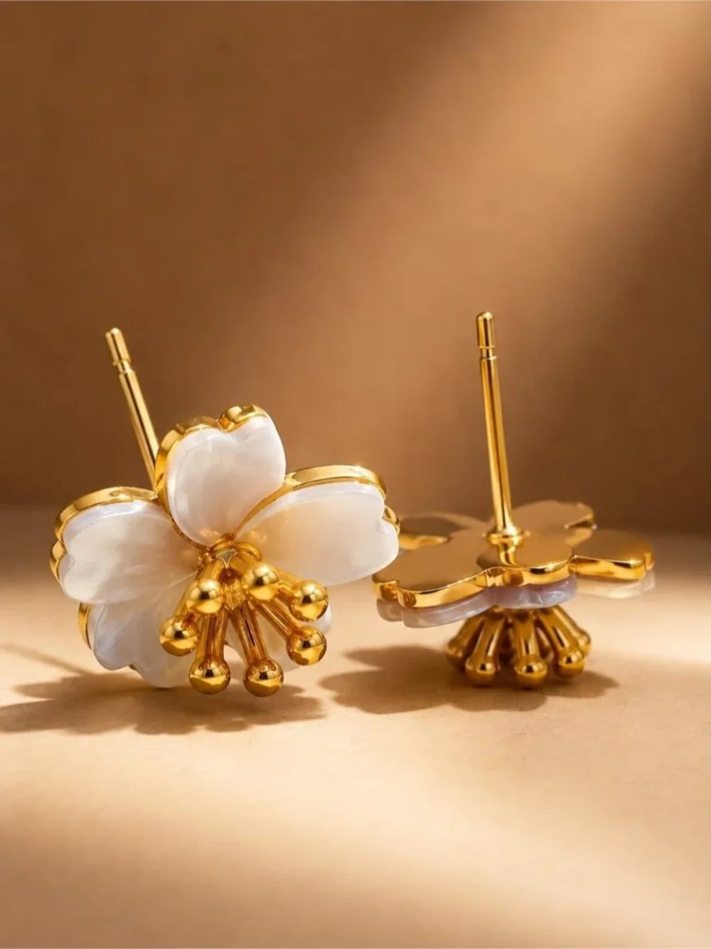 Anthropologie flower shaped